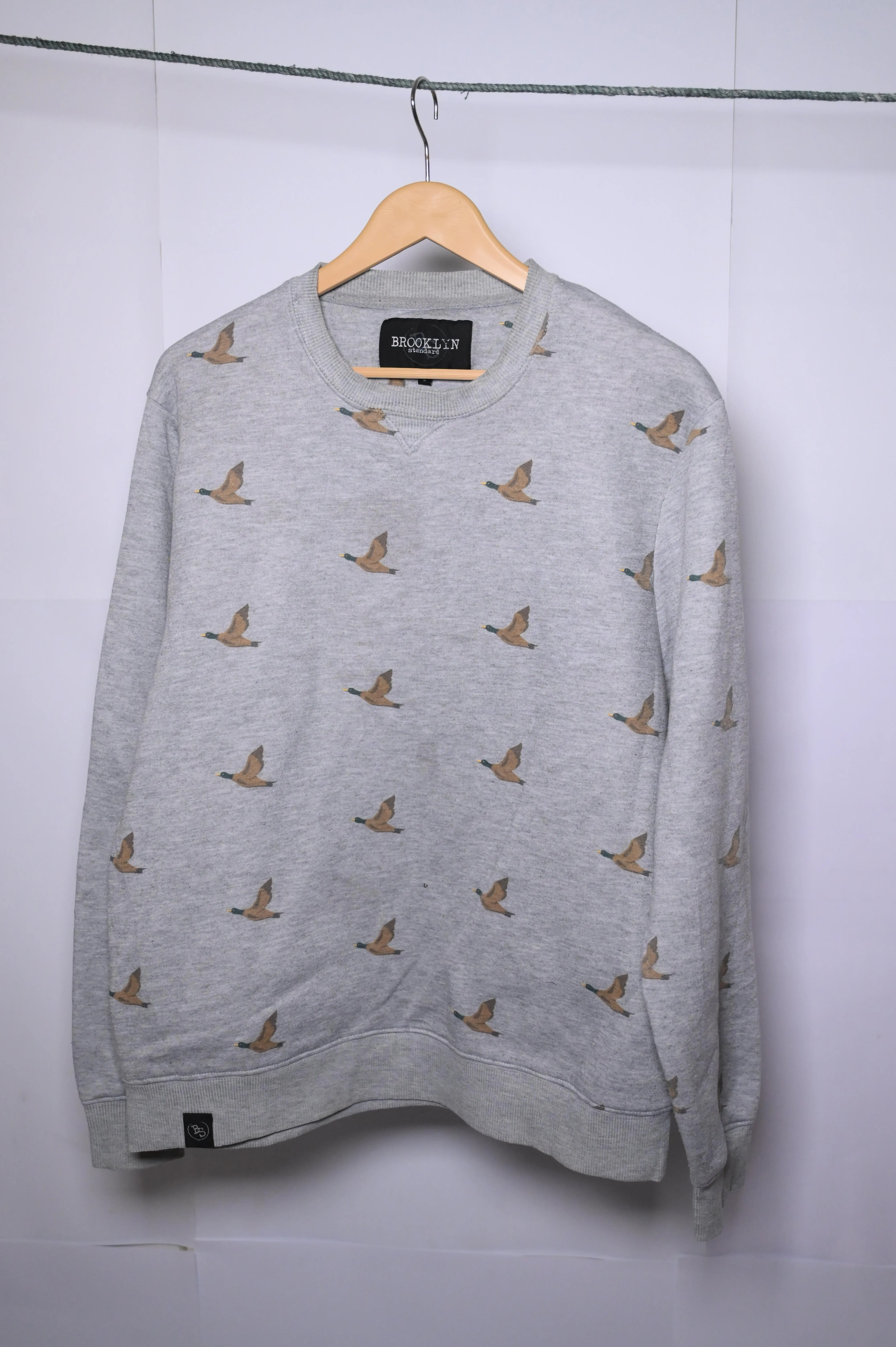 Brooklyn Grey Birds Sweatshirt - Large